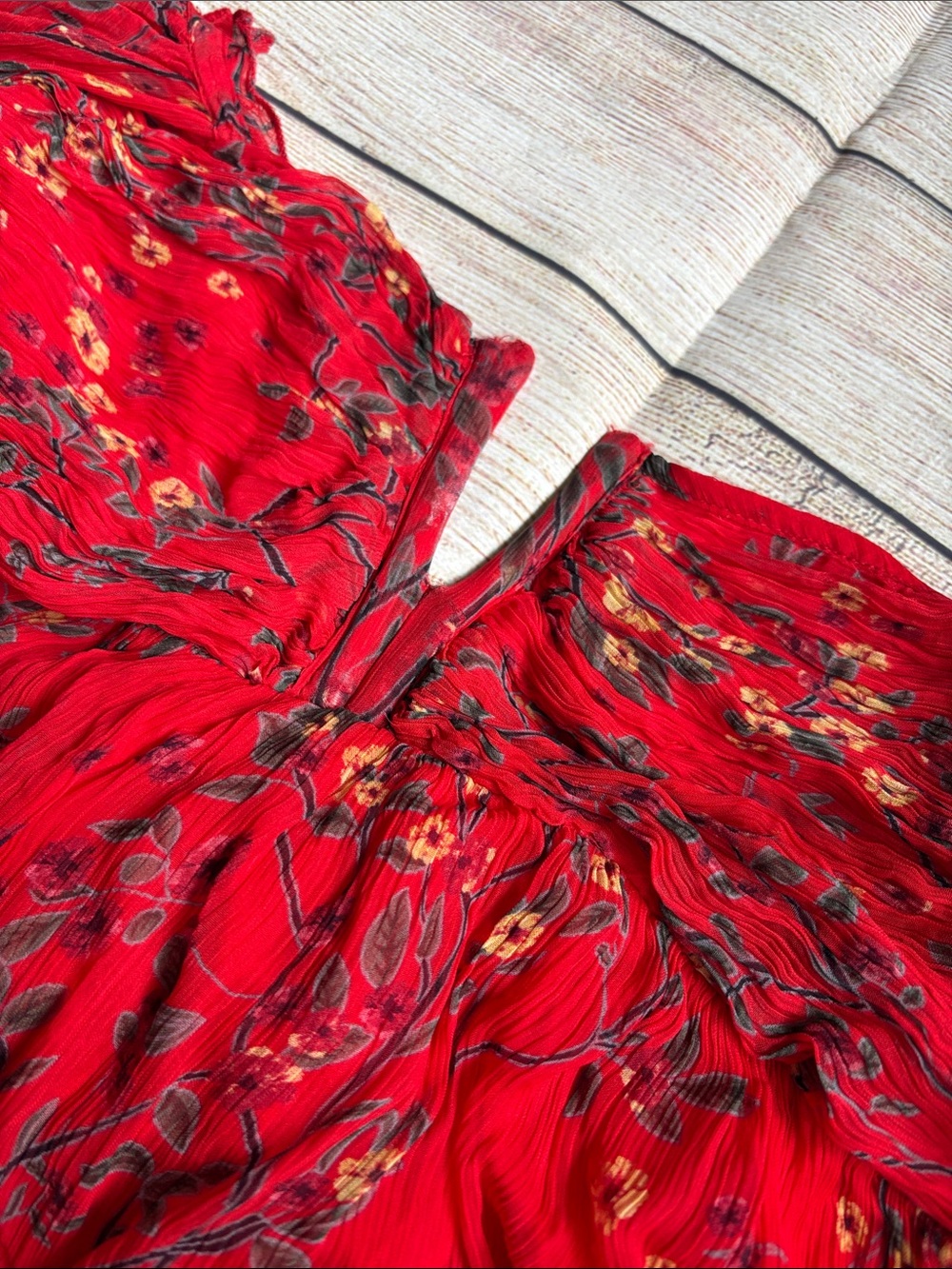 Letmebe Red Floral Long-Sleeve Mini Dress - Picture 8 of 8